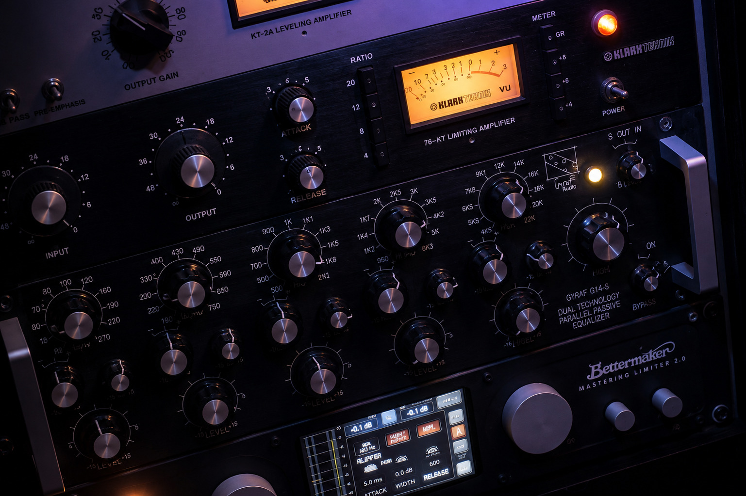 Analog mastering equipment at 24H Mastering